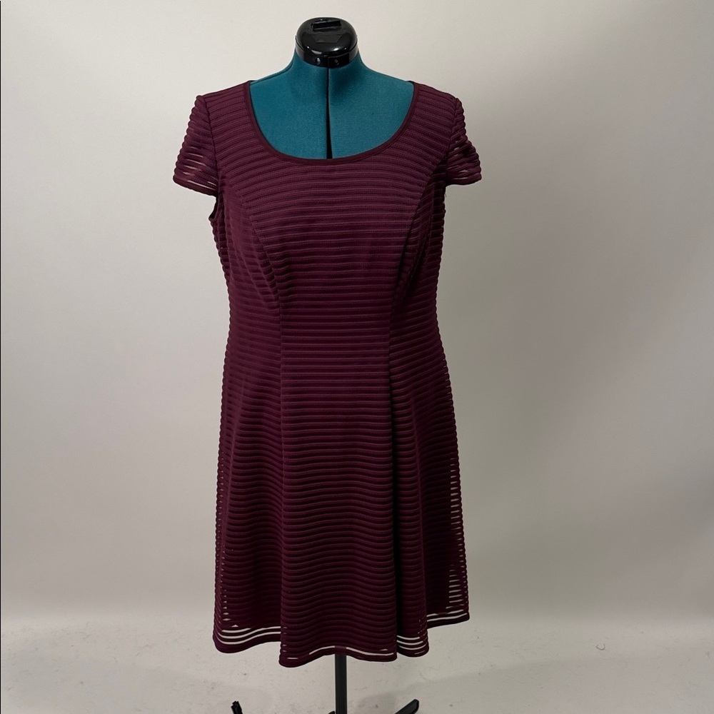 London Style Deep Plum Midi Dress